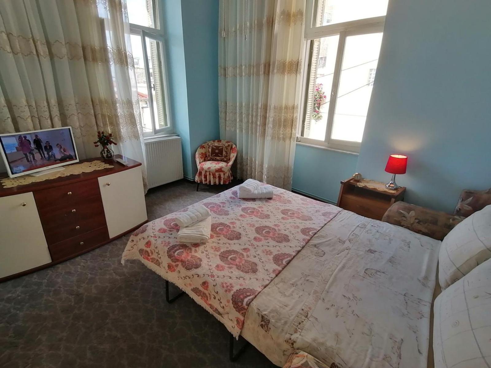 Апартаменты Giannis And Aristi'S House Кавала Экстерьер фото